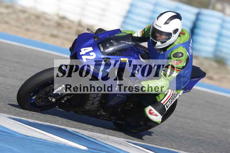 /Archiv-2024/02 29.01.-02.02.2024 Moto Center Thun Jerez/Gruppe gruen-green/42